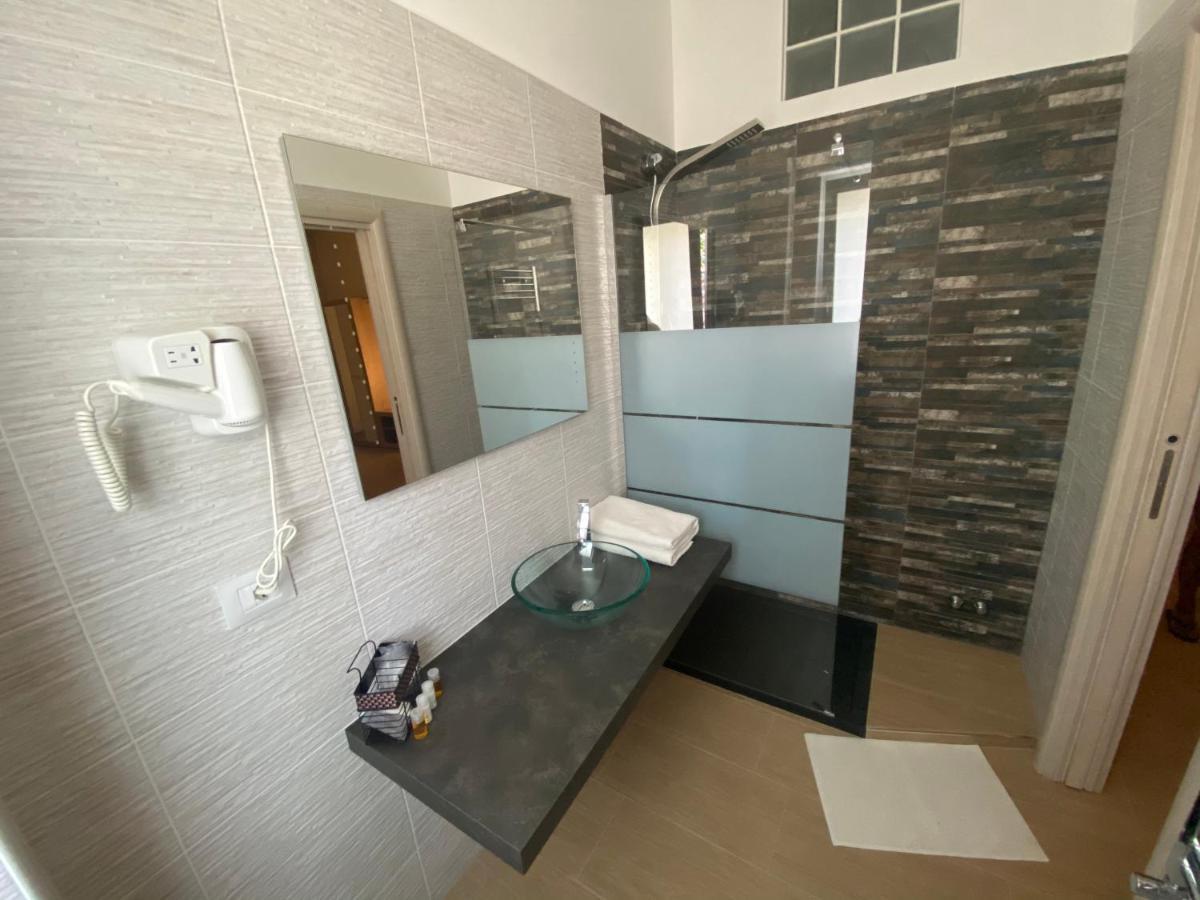 B&B La Perla & Suites Bari Zewnętrze zdjęcie
