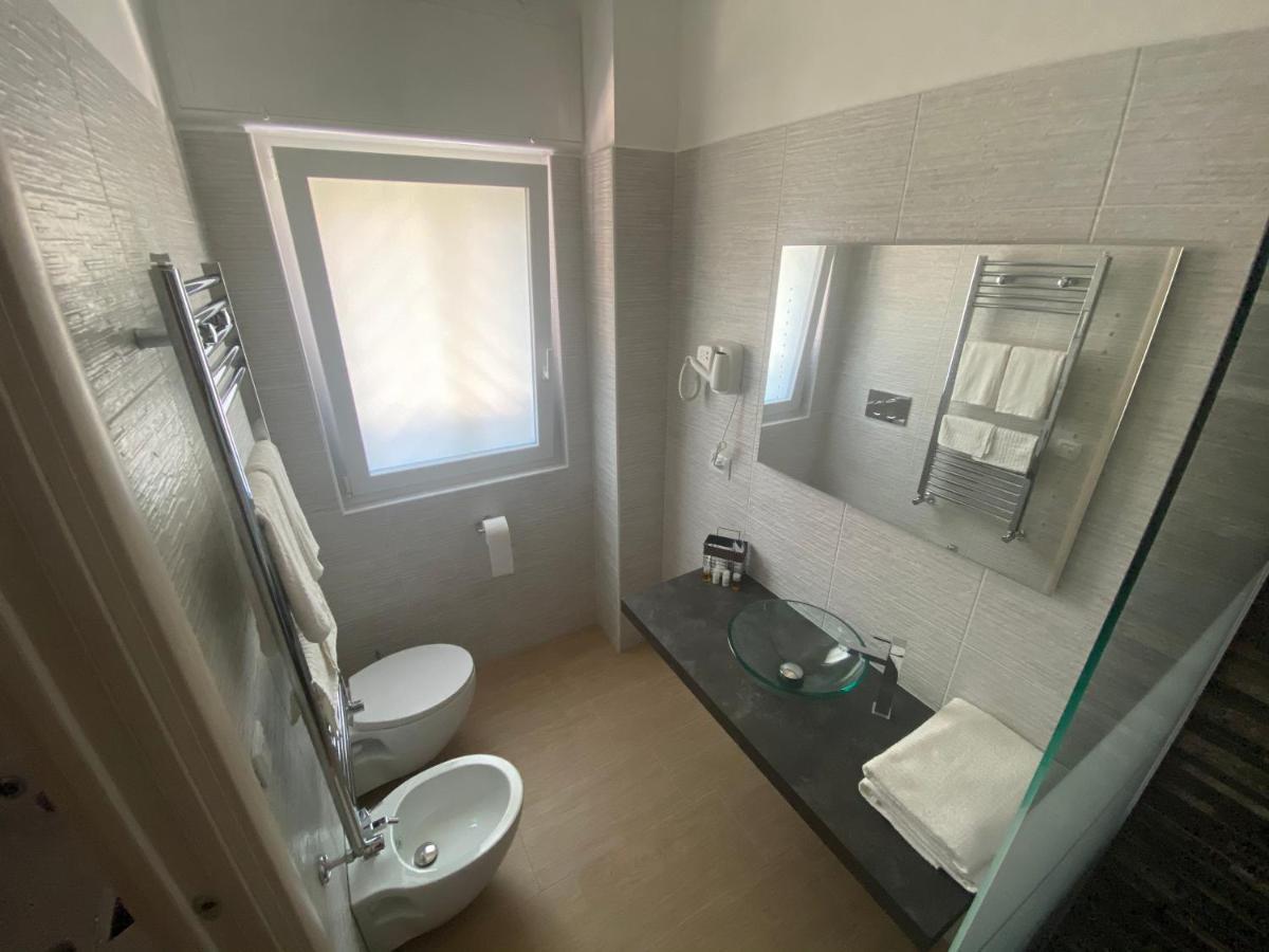 B&B La Perla & Suites Bari Zewnętrze zdjęcie