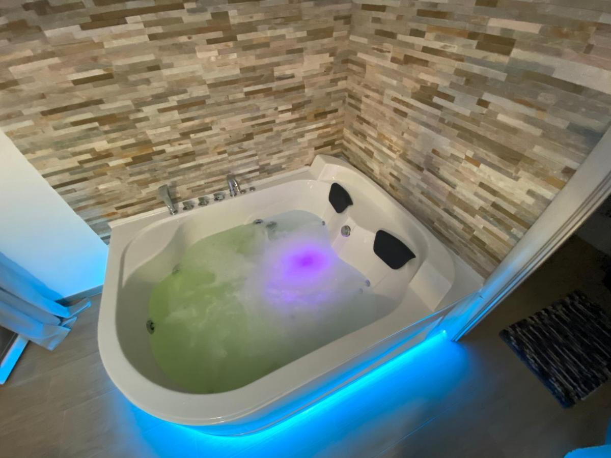 B&B La Perla & Suites Bari Zewnętrze zdjęcie