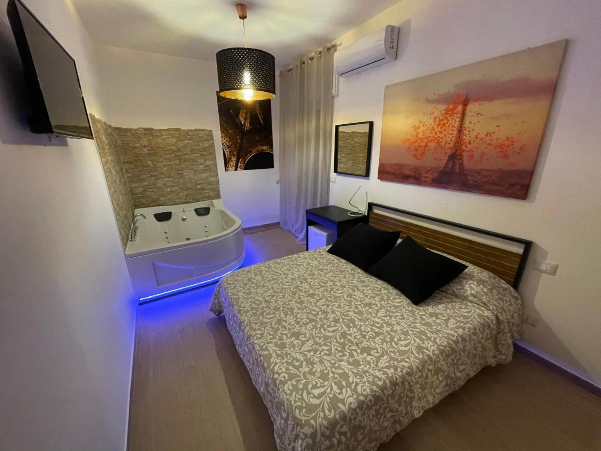 B&B La Perla & Suites Bari Zewnętrze zdjęcie
